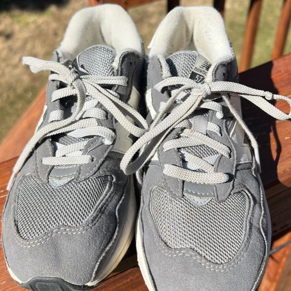 New Balance 57/40 Youth 3 Grey White Unisex Running Sneakers